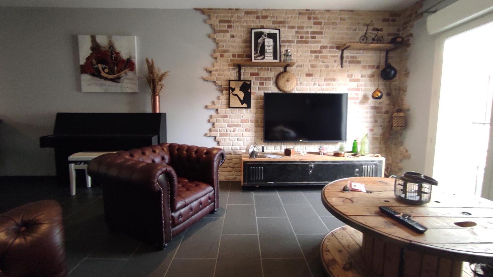 Maison De Village Avec Sa Charmante Petite Cour Interieure Fleury  Extérieur photo